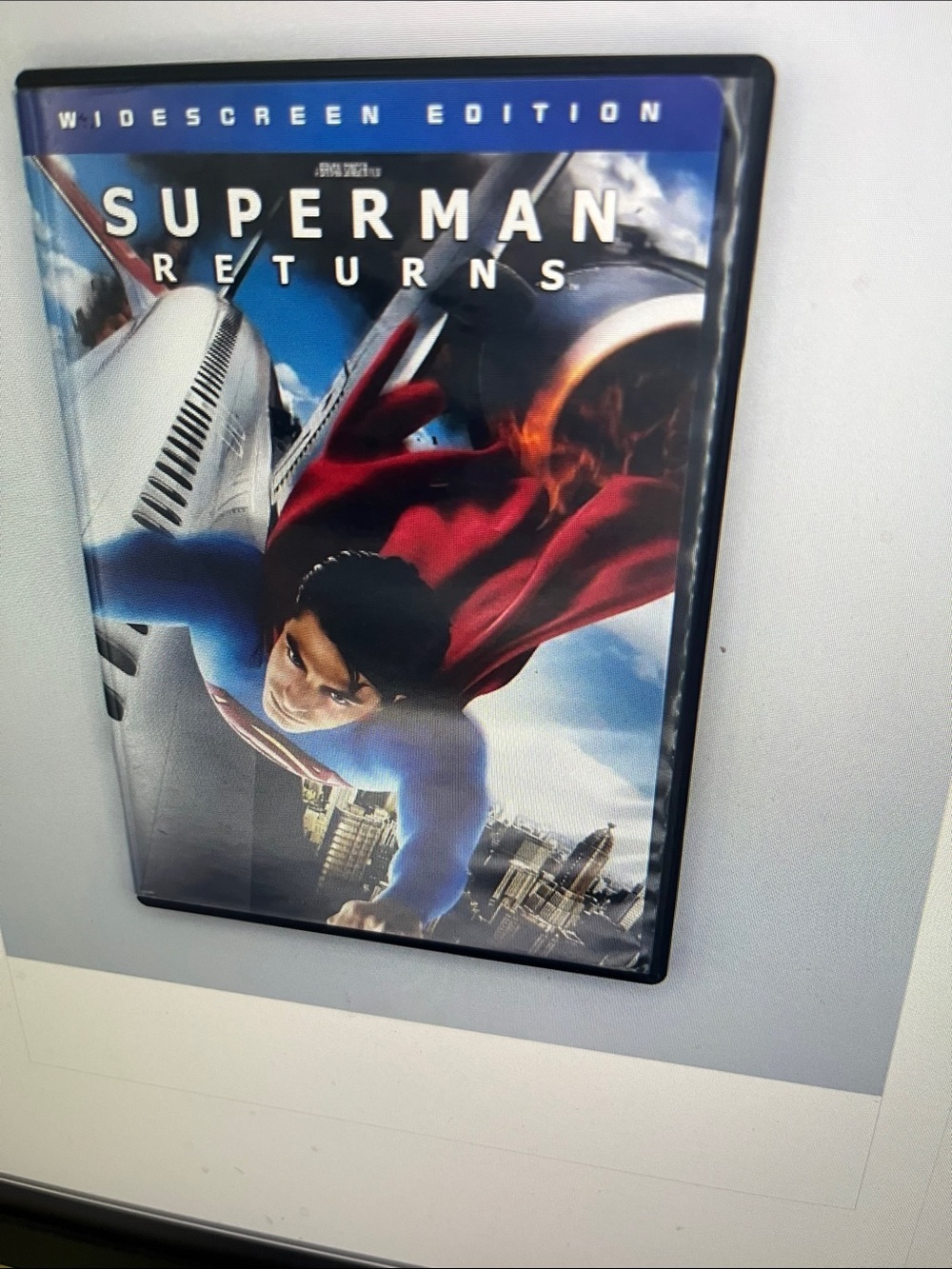DC Comics Superman Returns Widescreen DVD - Blue & Red Cover